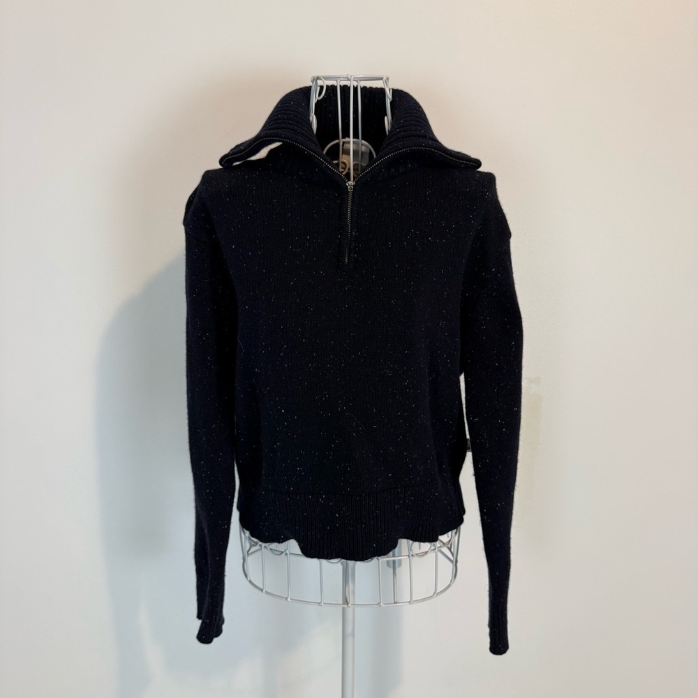 The North Face Crestview 1/4 Zip Sweater mock neck wool blend navy blue SZ SP